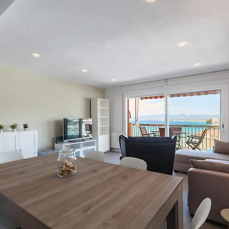 Uhc Sorolla Superior Apartment